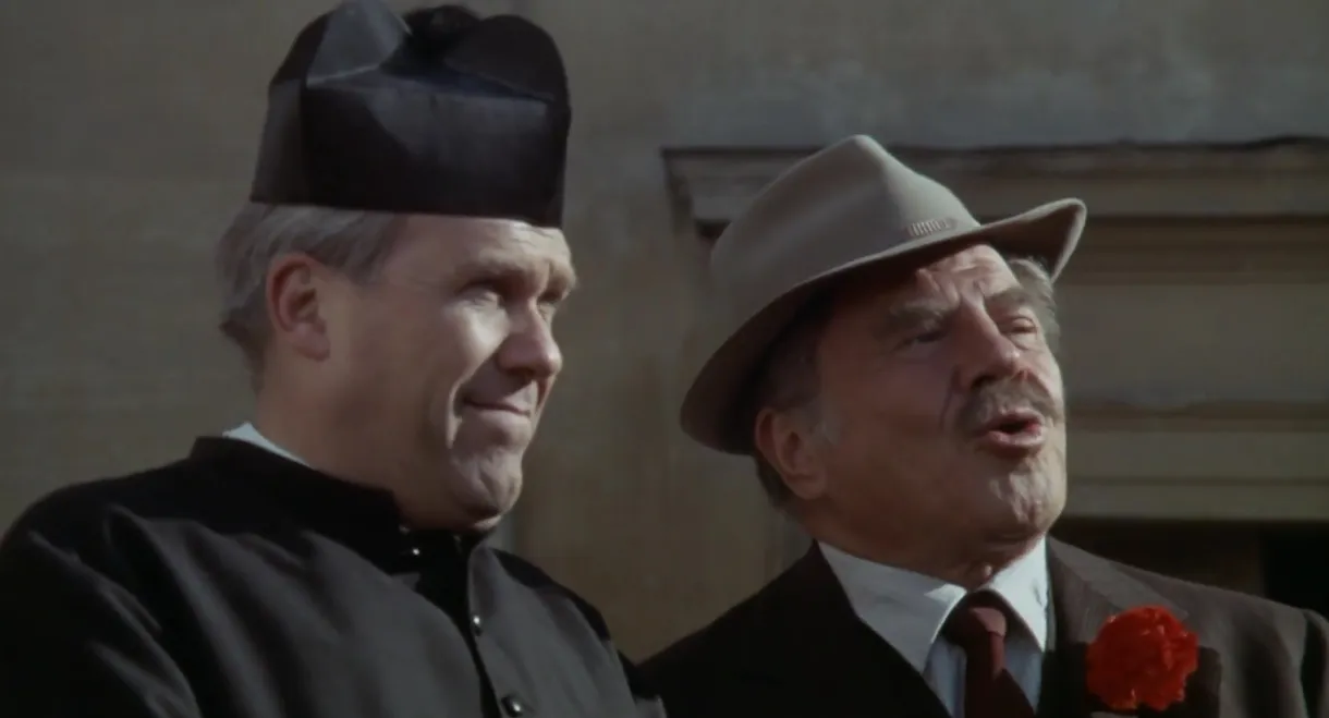 Don Camillo and the Contestants