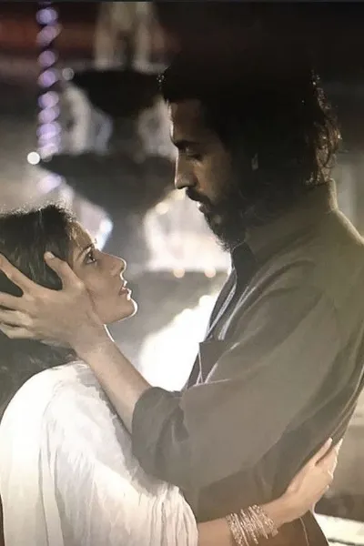 Ek Betuke Aadmi Ki Afrah Raatein