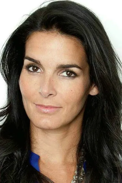 Angie Harmon