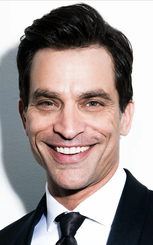 Johnathon Schaech