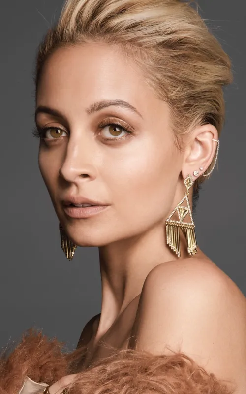 Nicole Richie