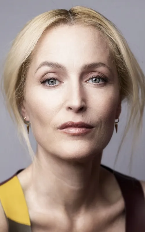 Gillian Anderson