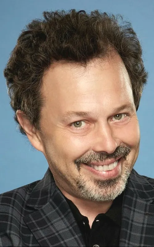 Curtis Armstrong