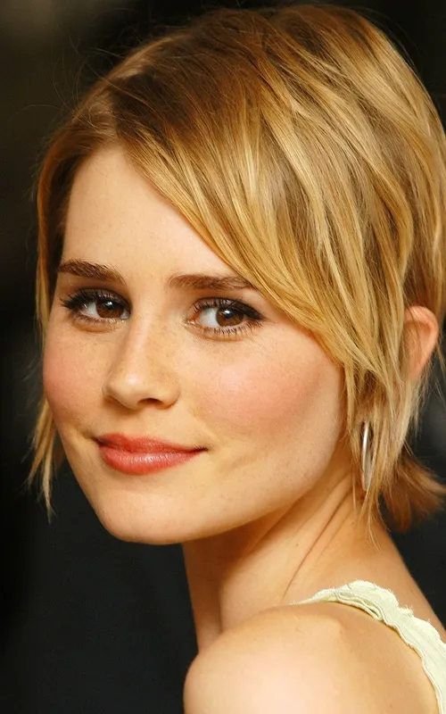 Alison Lohman