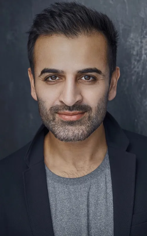 Riz Khan