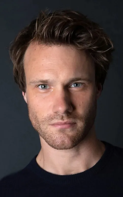 Hugh Skinner