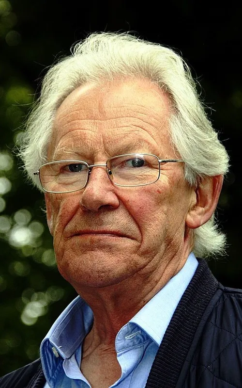 Stephen Thorne