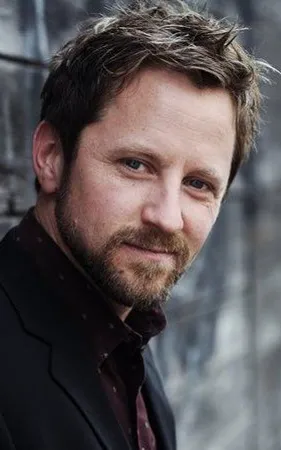 Gordon Michael Woolvett