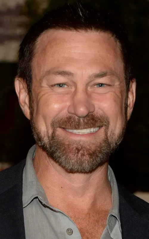 Grant Bowler