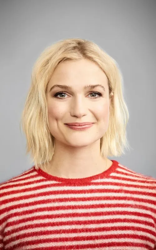 Alison Sudol