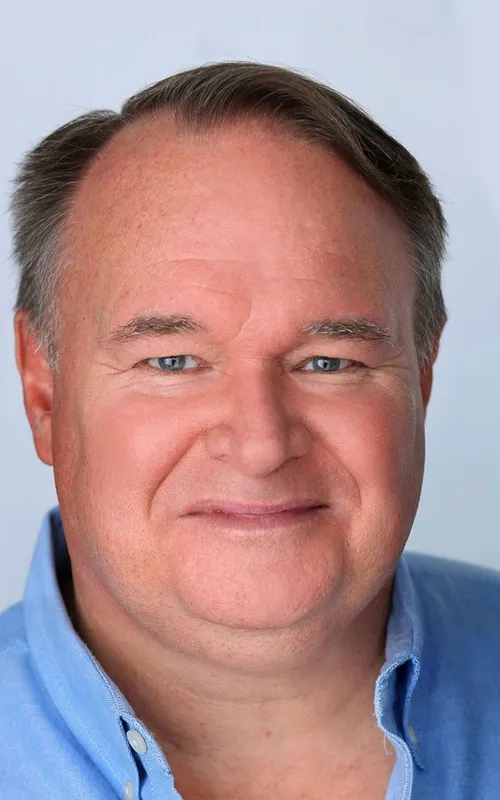 Tom McGowan