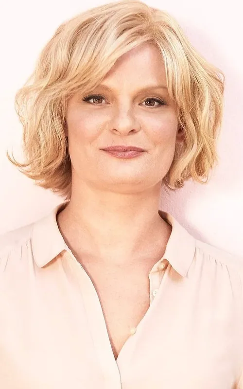 Martha Plimpton