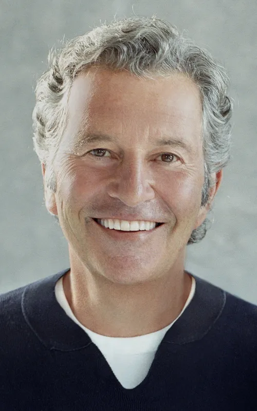 Robert Shaye