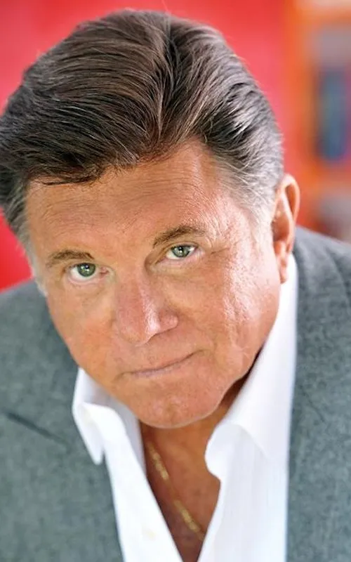 Larry Manetti