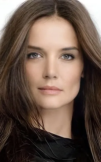 Katie Holmes