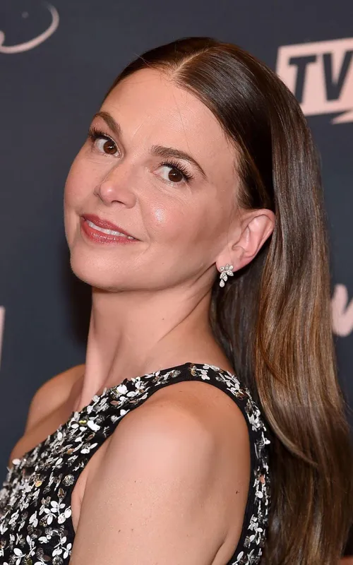 Sutton Foster