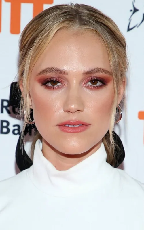 Maika Monroe