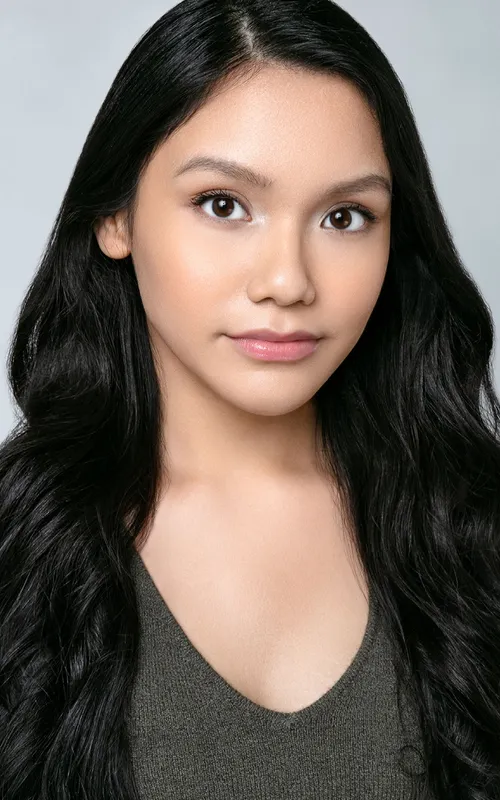 Angelina LookingGlass