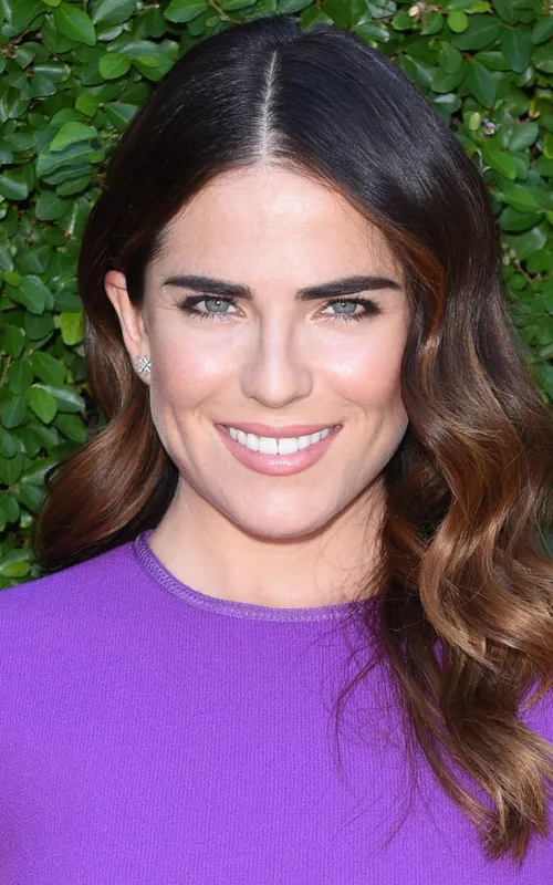 Karla Souza