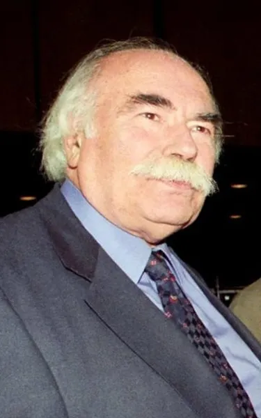 Nikos Kouros