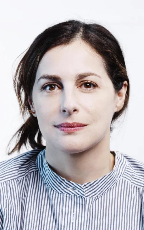 Amira Casar