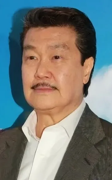 Melvin Wong