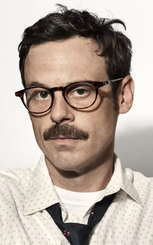 Scoot McNairy