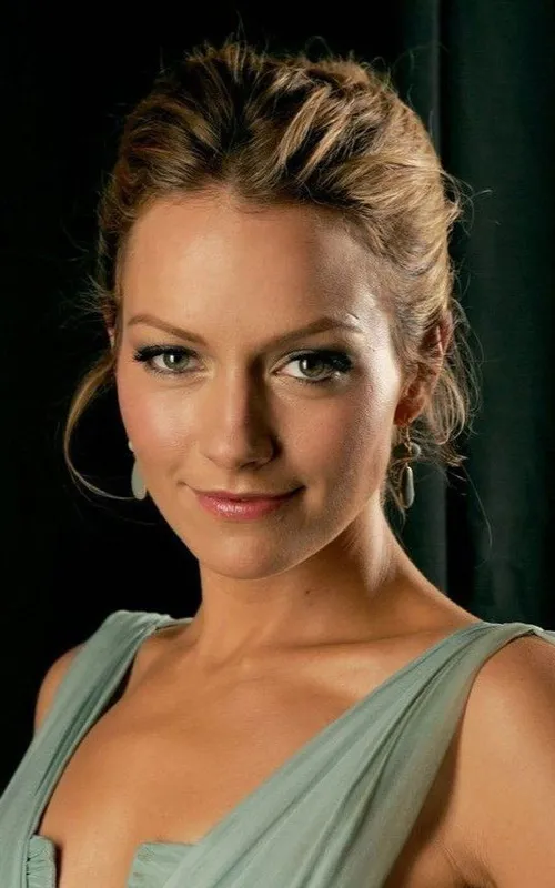 Becki Newton