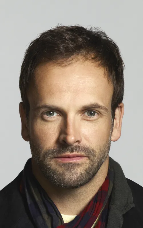 Jonny Lee Miller