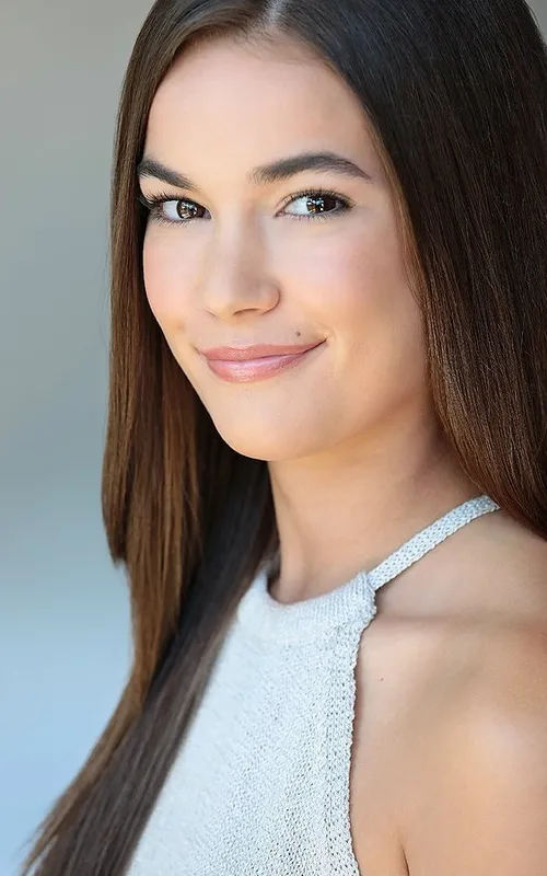 Courtney Lauren Cummings