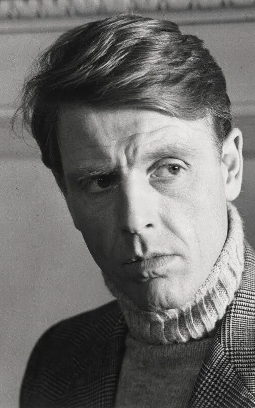 Edward Fox