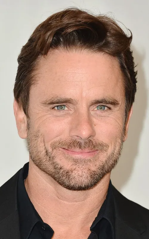 Charles Esten