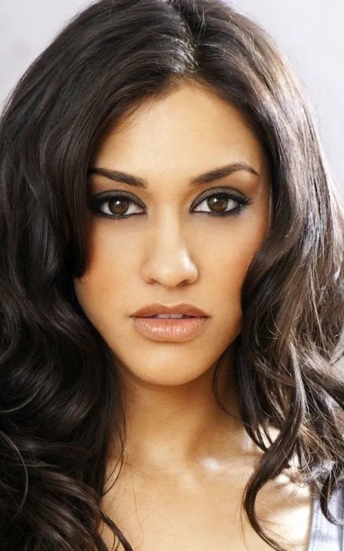 Janina Gavankar