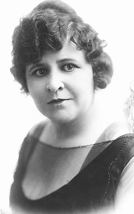 Lillian Leighton