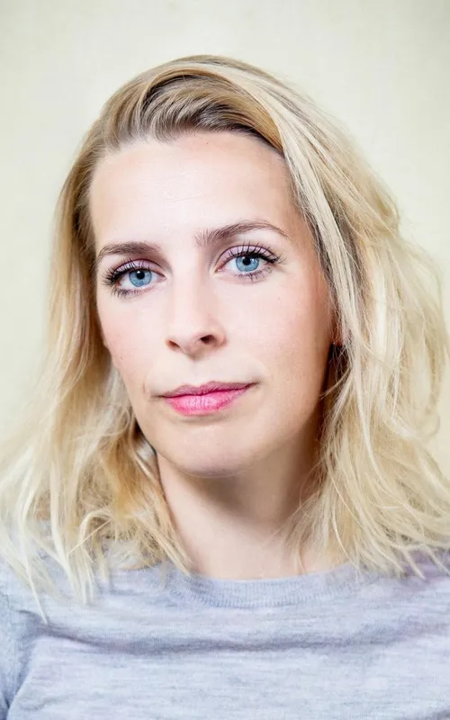 Sara Pascoe