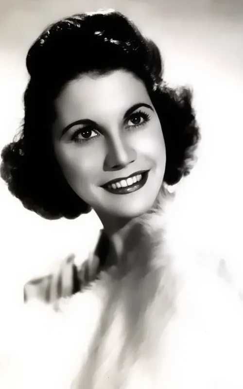 Maxene Andrews