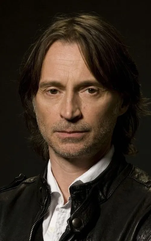 Robert Carlyle